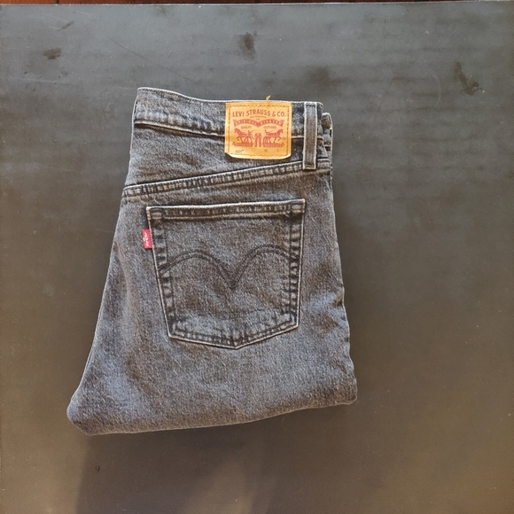 Practically brand new Levi's 501s - Picture 3 of 7